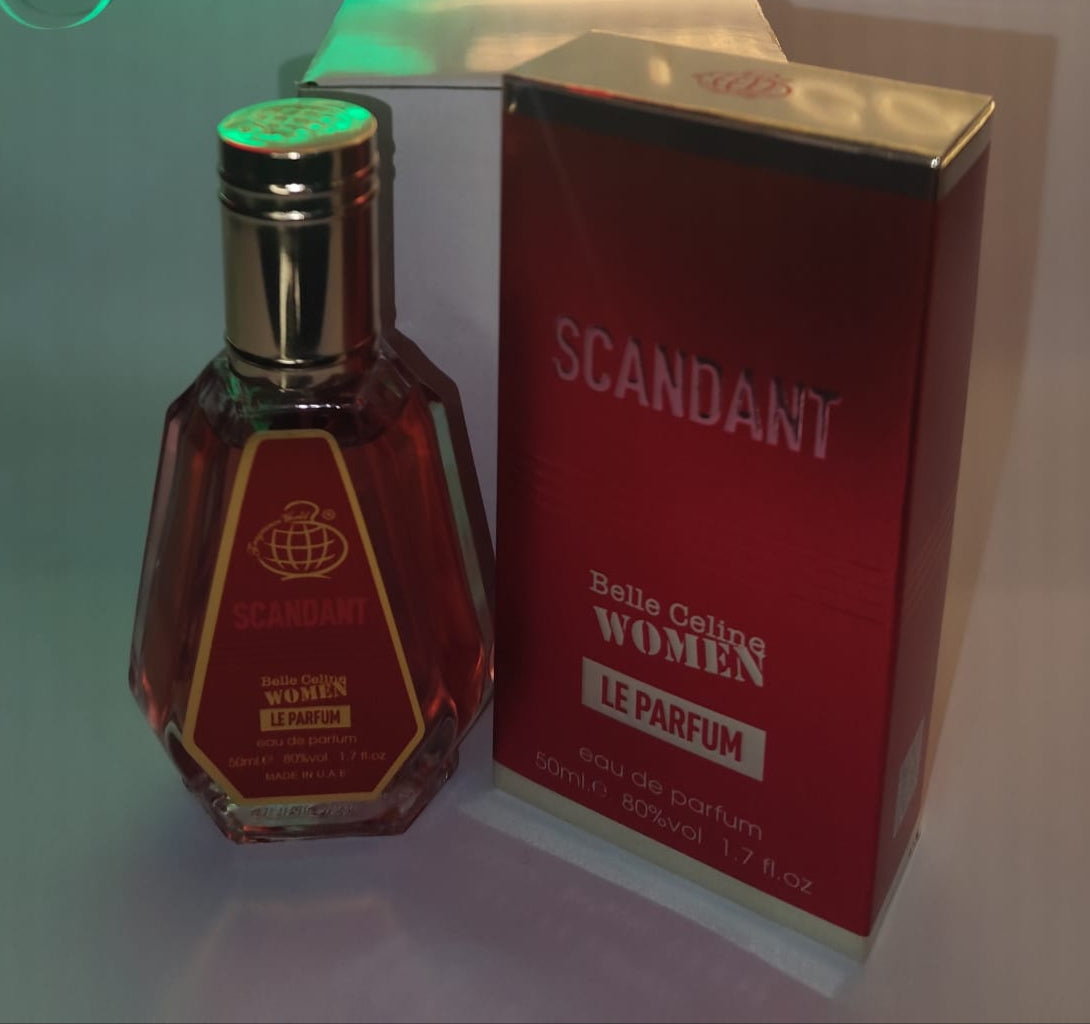 Eau de Parfum Scandant para mujer de FRAGRANCE WORLD con botella y caja color rojo